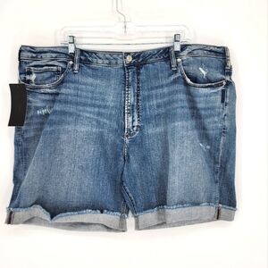 Silver NWT Sure Thing Long Short High Rise Denim Women's Plus Size 24